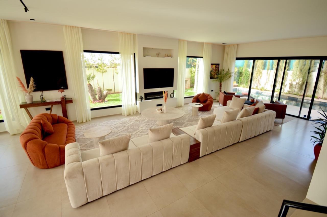 Villa Enzo — WhatsApp Image 2026-02-06 at 12.49.05 (25).jpeg